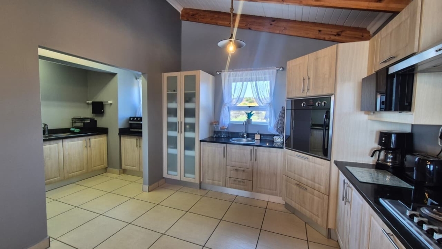 3 Bedroom Property for Sale in Calypso Beach Western Cape